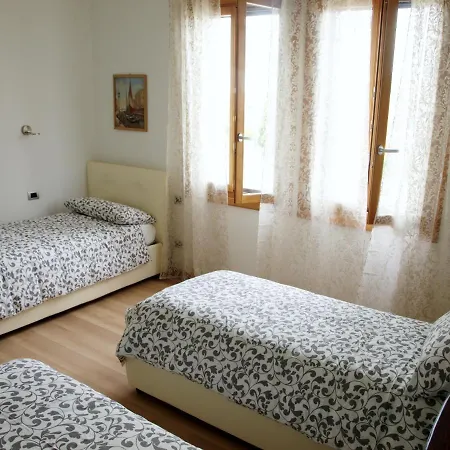 Murano. Tranquillo E Luminoso Con Free Wi-fi Apartment Venice